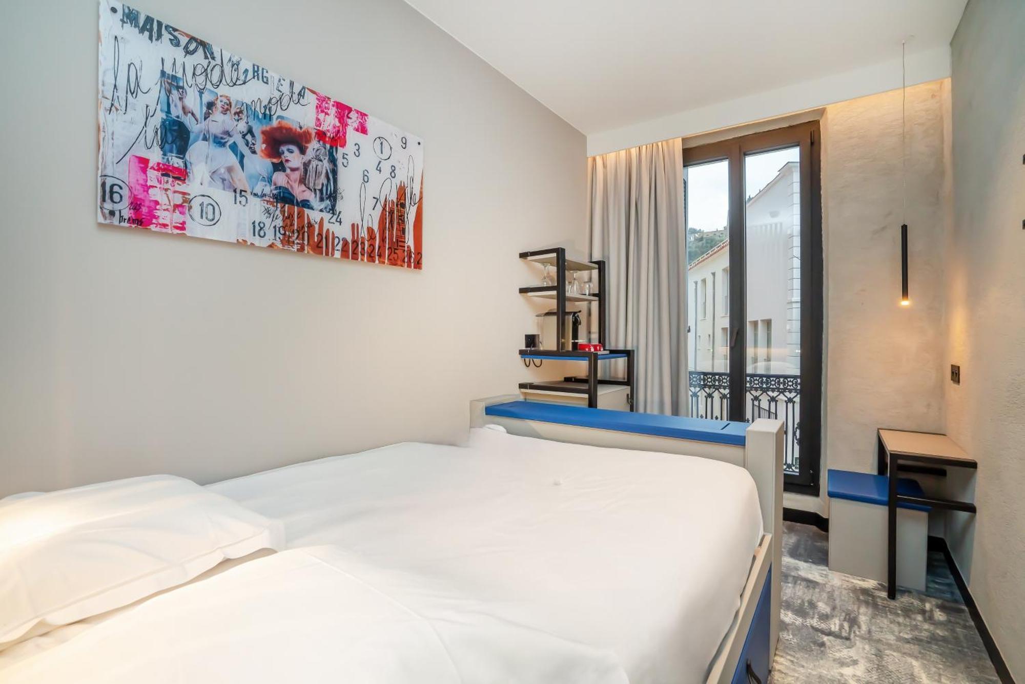Hotel By Reboul - Boutique Hotel กาซีส์ ภายนอก รูปภาพ